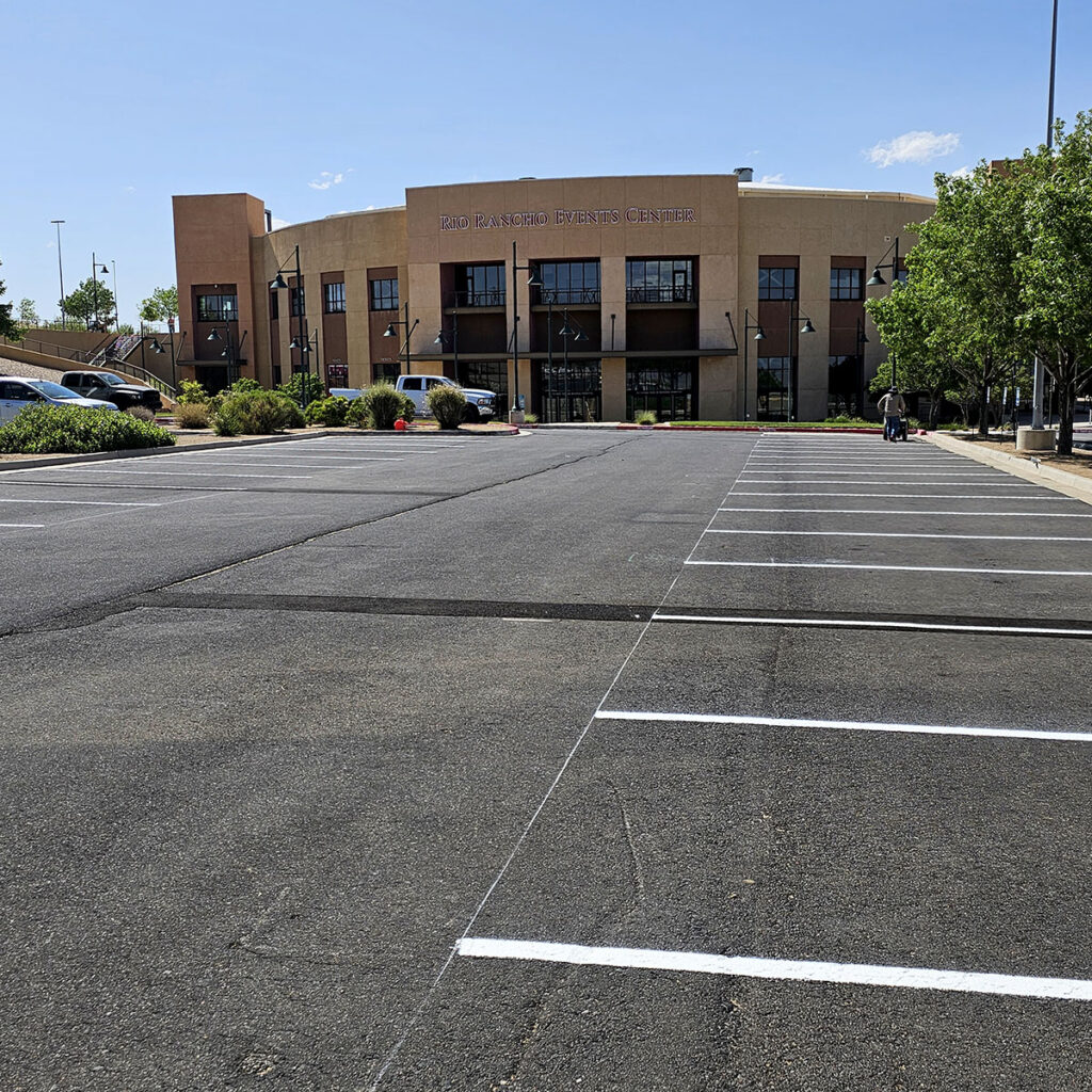 PioneerPaving_HomepagePortfolioStriping